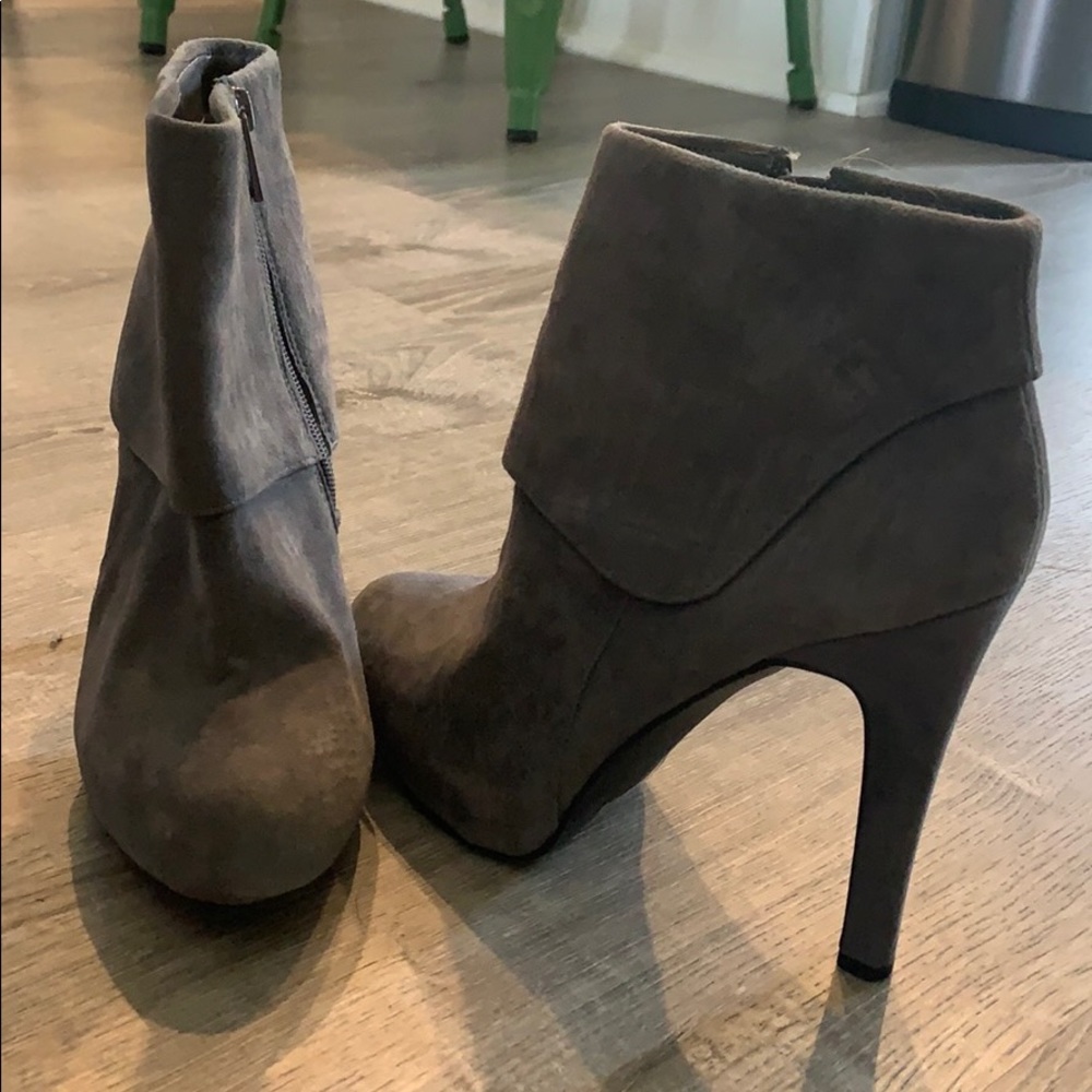 Gray Jessica Simpson Boots